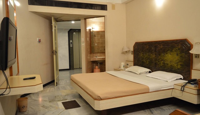 Padmam Hotel