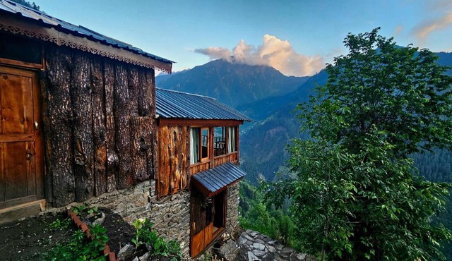 Parvatis Lap Villa & Hostel in Kasol