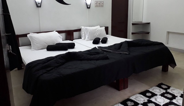 peace inn stay @ auroville main road near pondicherry