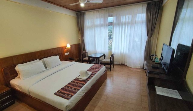 Pemaling Lords Inn Dirang