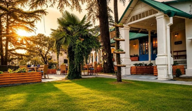 Pine Retreat-A Premium Heritage Property