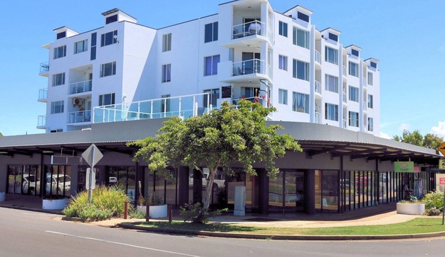 Platinum Apartments - Unit 2 in Bargara