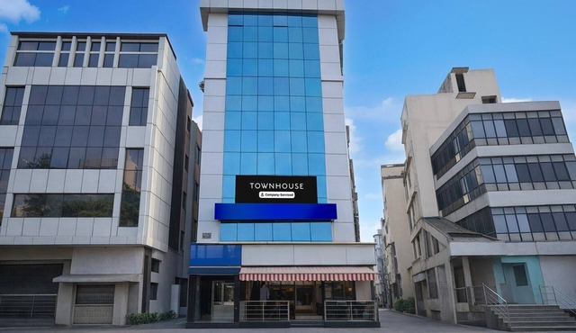 PremiumRichmond MG Road Metro