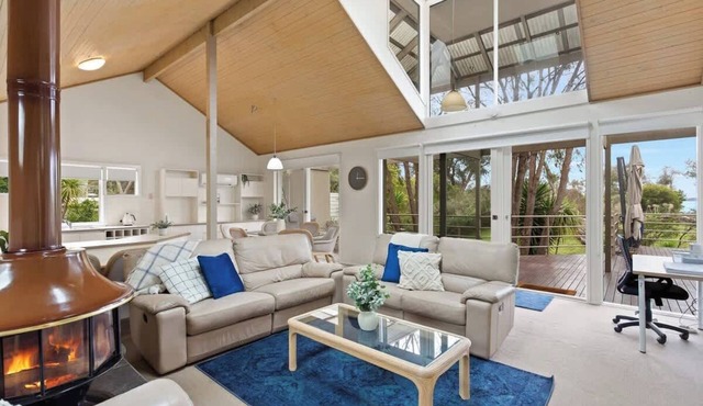 Private Access to Beach, Oceanview with Home Gym in Silverleaves