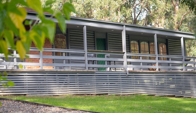 Private forest surround in Yarra Valley - In-between Warburton & Healesville in Don Valley