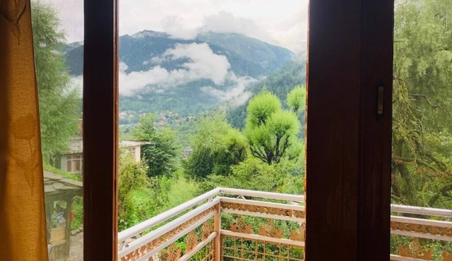 Private room with Mountain View and private litchen