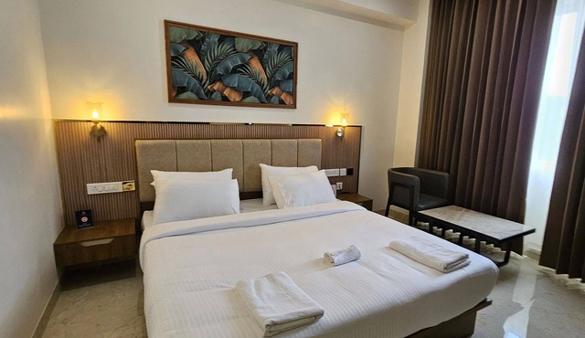 Prosland Hotel in Tirur