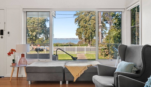 Quiet Geelong Getaway I Bay views in North Shore