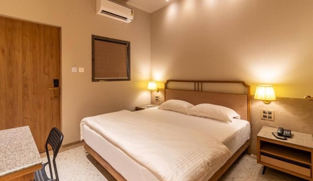 Reay Road Residency Hotel