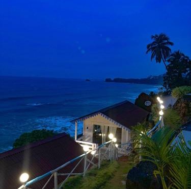 Red Crab Eco Resorts in Cabo de Rama