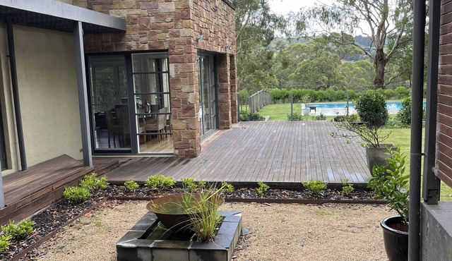 Red Hill Retreat in Red Hill South