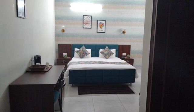 Riddhinn6 in Jalandhar