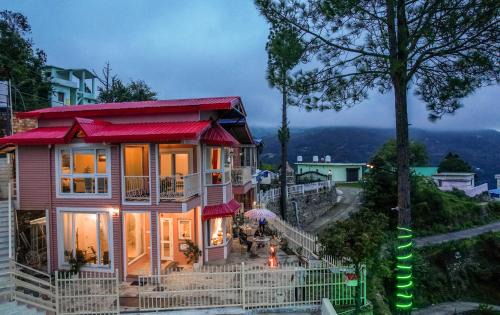 SaffronStays Aaraish-Luxe in Mukteshwar