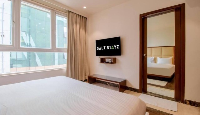 Saltstayz Premier - Bengaluru Hebbal Airport Road in Bengaluru