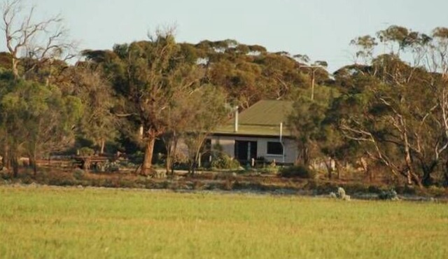 Sandalmere Rural Cottage in Cadell
