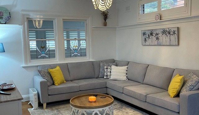 Seaside Village Cottage Charm in Shellharbour