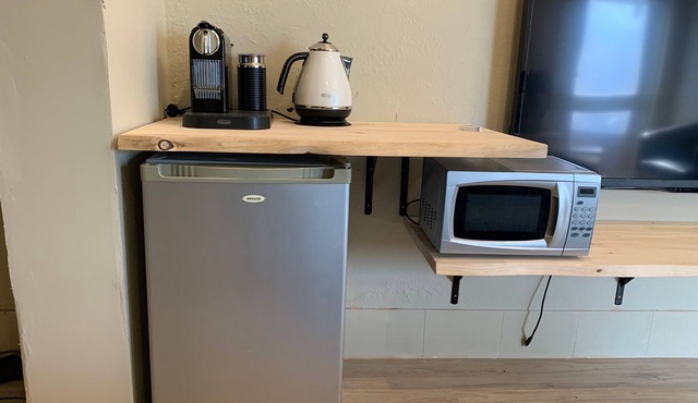 Self-contained Guest Suite for 2 in Caulfield North