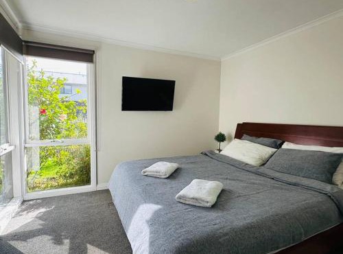 Serene Retreat Ideal Escape in Edithvale