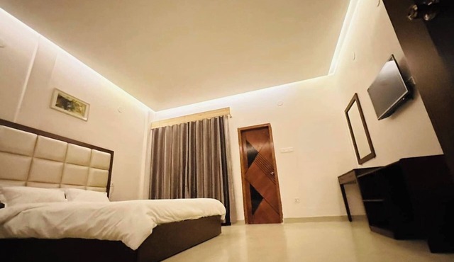 Shayan Resort in Singair