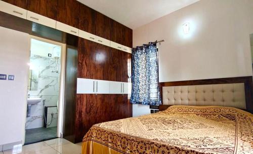 Sheetal Service Apartment