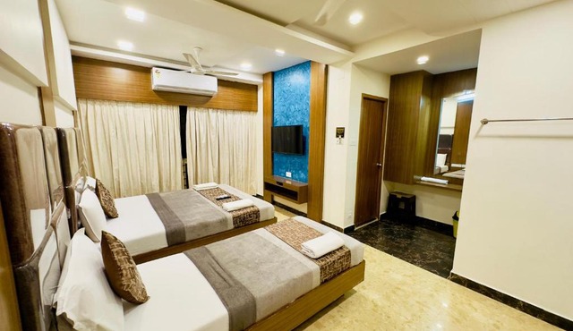 Sheraton Grande at Puratchi Thalaivar Dr MGR Central Railway Station