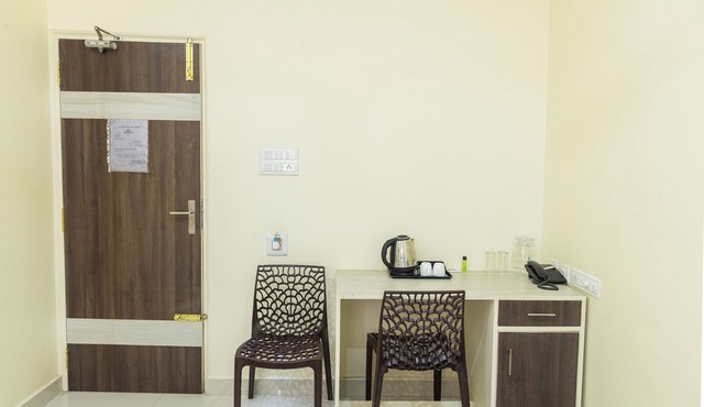 Shrees Hotel in Perundurai