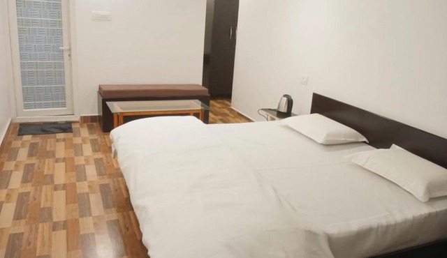 Shri Kachi Dham Home Stay