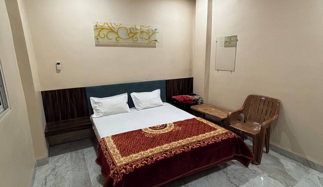 SHRI KRISHNA HOTEL in Kannod