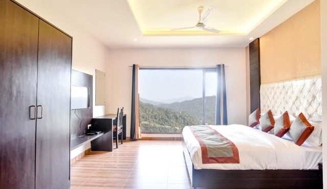 ShriGo Hotel Kaithli Hills Shimla in Shimla