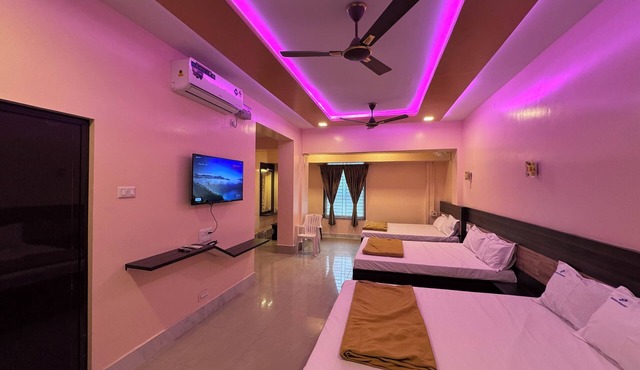 sivamurugan residency in Bhavani