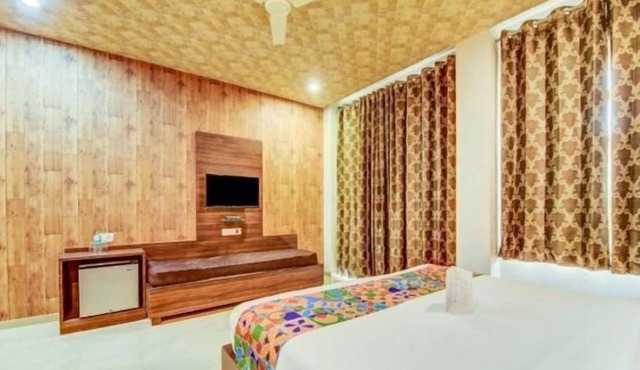 Skyzone Greens Resort in Amer