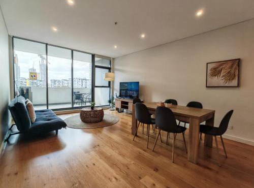 Sleek 2BR Modern Apartment in Sydney’s Tech Hub in Sydney