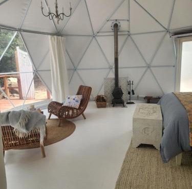 Solara - A Private Dome Nestled in the Trees l Noosa Hinterland in Traveston