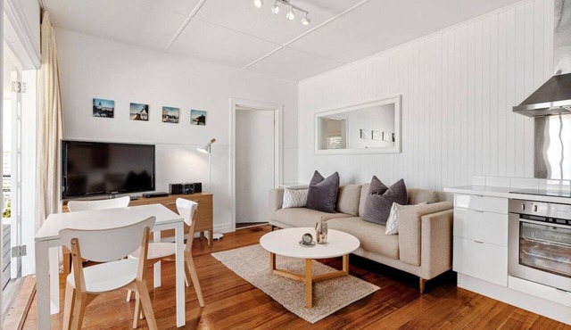 Sorrento Beach Cottages #1 in Sorrento