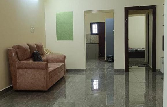 Spacious 2BHK with Parking and Terrace