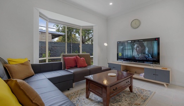 Spacious Glenunga Home with Garage Parking in Glenunga