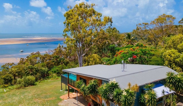 SPEEDYS SHACK 1770 - panoramic ocean & bay views in SEVENTEEN SEVENTY