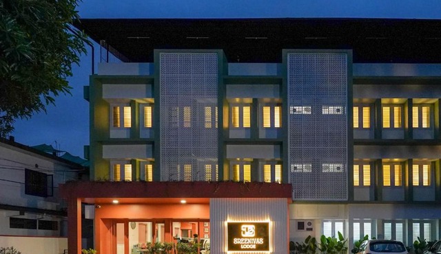 Sreenivas Lodge by Copperfolia