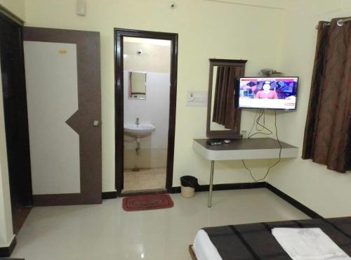 SRI SHANKAR RESIDENCY