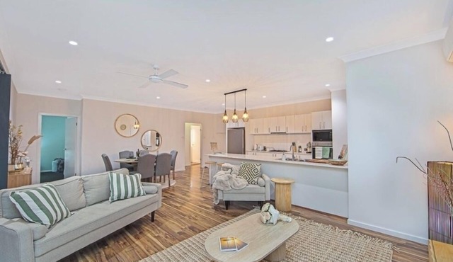 Stay a while @theMurray’s Beach Retreat | Family & Pet-friendly in Murrays Beach