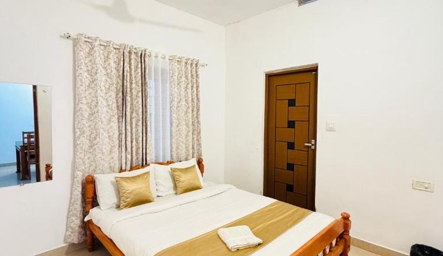 Staya Rooms