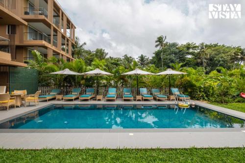 StayVista's Villa Holiva - Siridao - 10BHK Near Siridao Beach with Home Theatre in Silidao