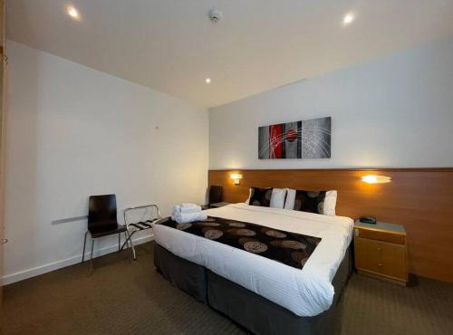 Studio 25/247 gouger st Ex hotel room 430 in Adelaide
