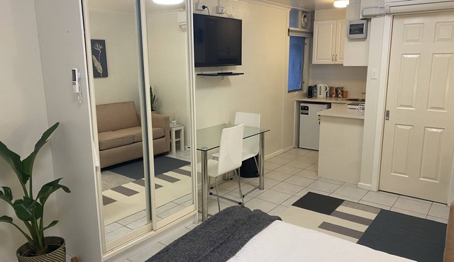 Studio Apartment in Griffith in Griffith