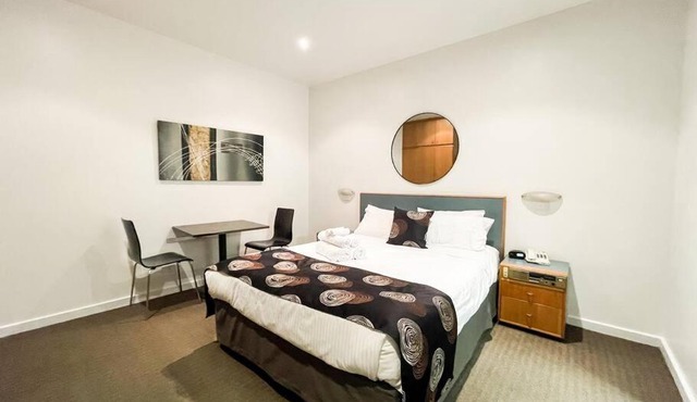 Studio410/247 gouger st Ex hotel Rm at City in Adelaide