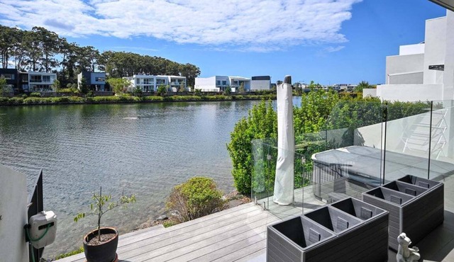 Stunning Maroochy Waterfront Home in Sunshine Coast