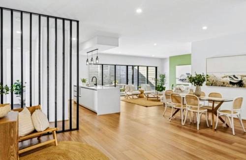 Stylish Modern Getaway Geelong in Geelong