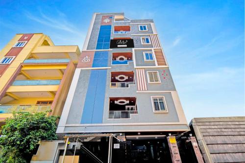 Super Collection O Gachibowli Phase 2 Formerly SK Stays