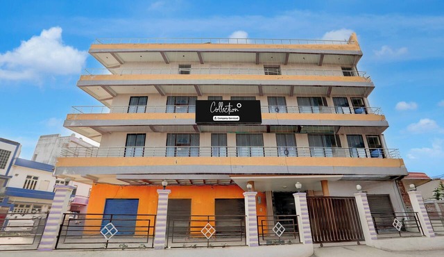 Super OYO Collection O Gautameshver in Varanasi