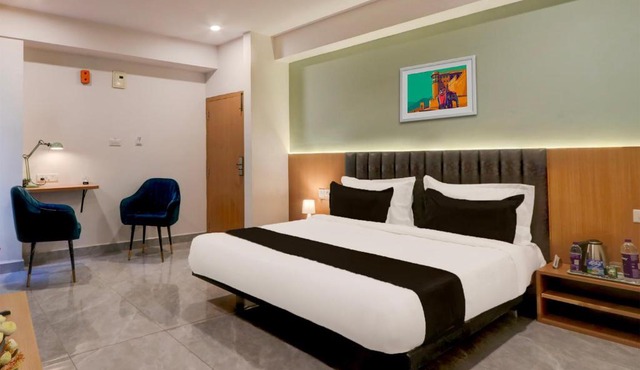 Super Townhouse Lotus Grand